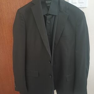 SONNETI Suit And Pants 30 & Jacket 36R and  Shirt Good Condition.Very Nice